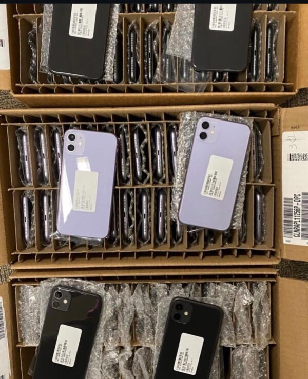 Used IPhone 11 256GB